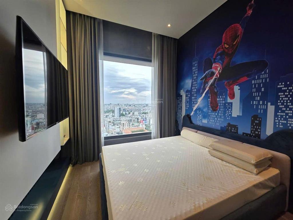Cho thuê 4 phòng ngủ, 143m² the marq, quận 1, nội thất cao cấp, trần cao 6.9m, giá thuê 120 triệu