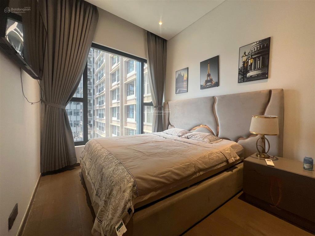 Cần cho thuê nhanh căn hộ 1pn+, full nt tại the marq, giá 32 triệu đồng. view nội khu