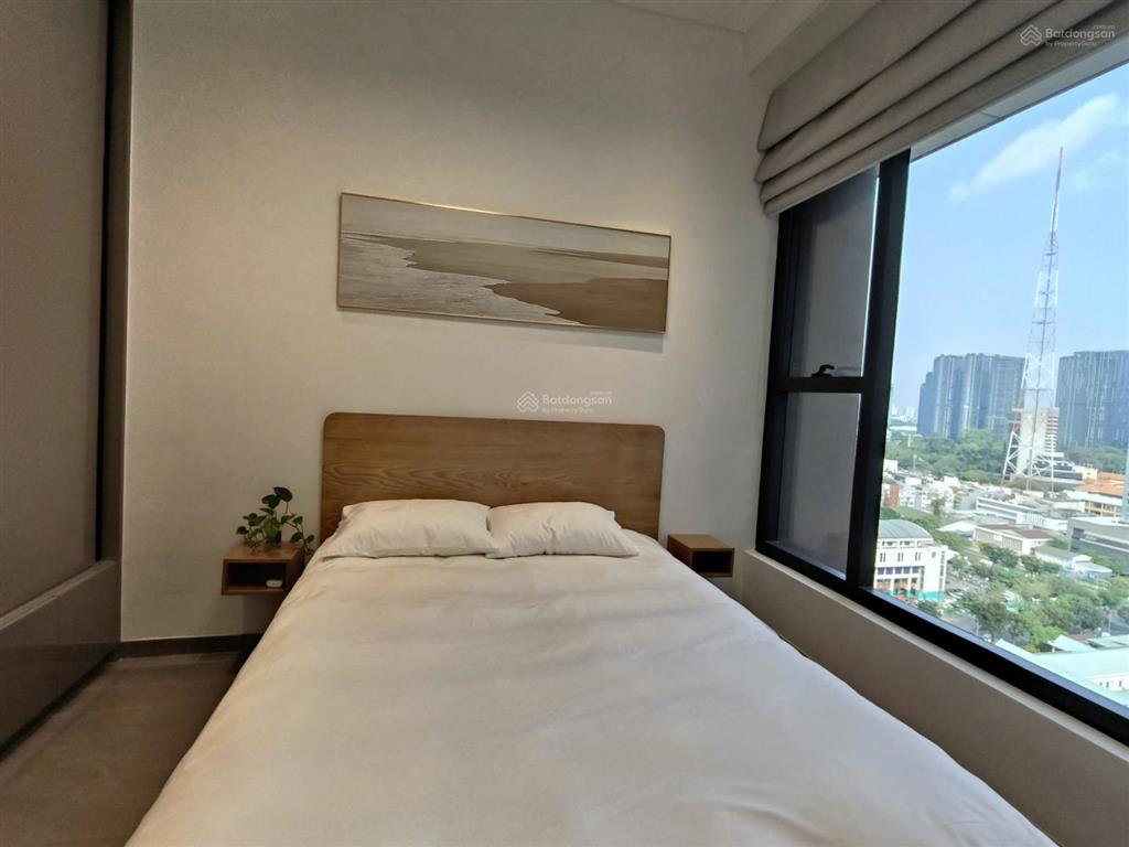 Bán chcc 2pn, dt 71m², giá 17.5 tỷ tại the marq q.1  đã có sổ hồng, tặng slot ôtô b1, sẵn hđ thuê