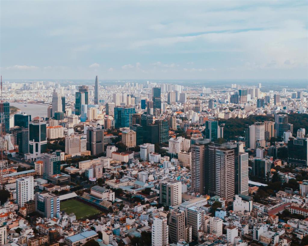 Cho thuê 4 phòng ngủ, 145m² the marq, quận 1, nội thất cao cấp, trần cao 6.9m, giá thuê 95 triệu