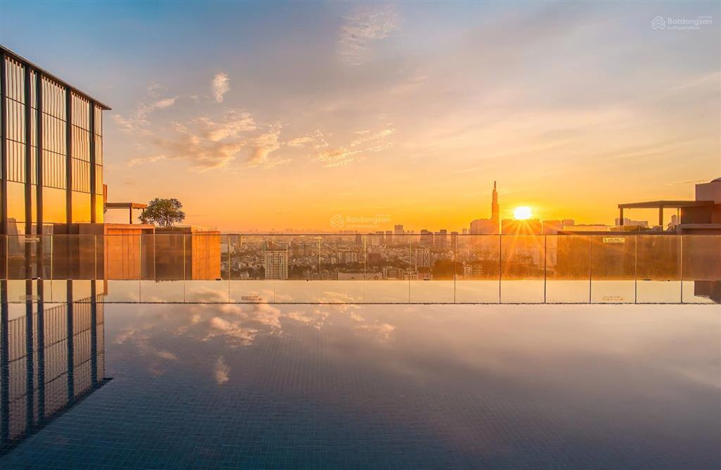 Cho thuê 4 phòng ngủ, 145m² the marq, quận 1, nội thất cao cấp, trần cao 6.9m, giá thuê 95 triệu