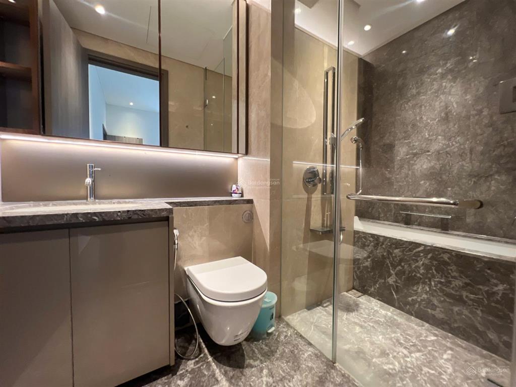 Cho thuê căn hộ 2pn the marq, tầng trung, dt 74m2, giá 38 triệu/tháng (net). trống sẵn