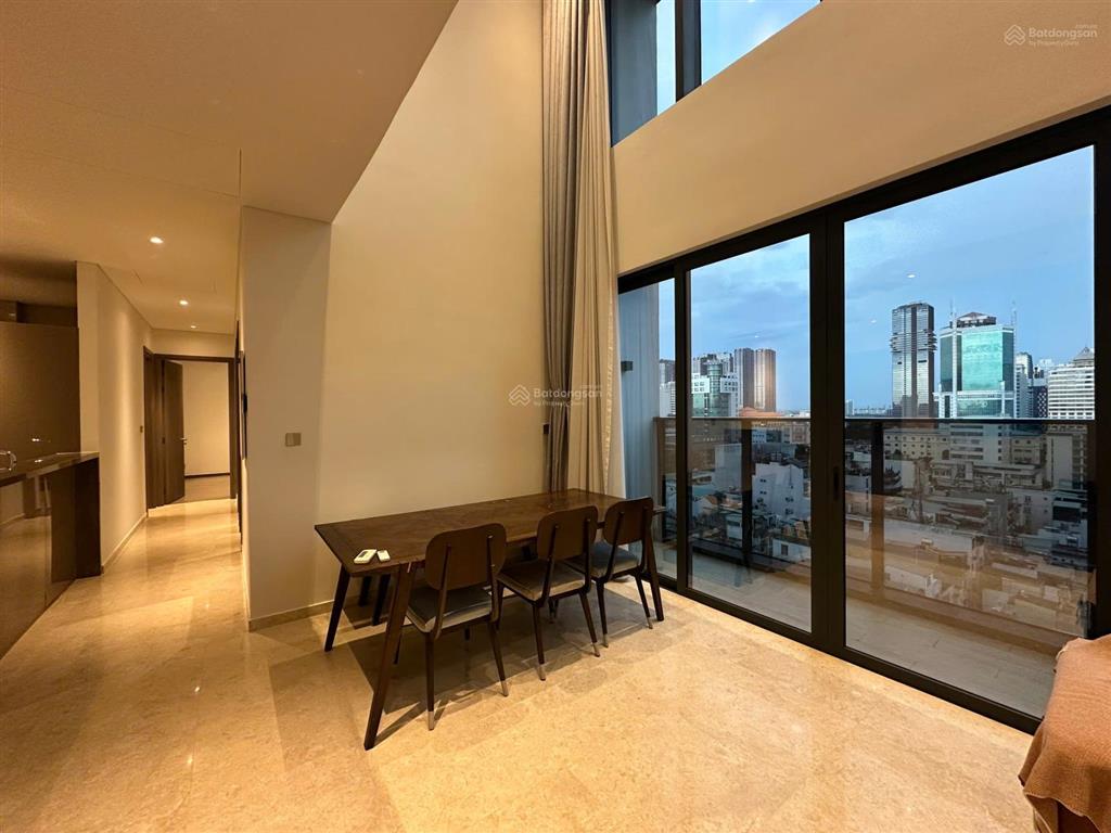 Cho thuê 4 phòng ngủ, 145m² the marq, quận 1, nội thất cao cấp, trần cao 6.9m, giá thuê 95 triệu