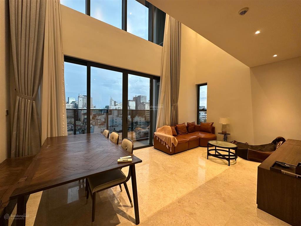 Cho thuê 4 phòng ngủ, 145m² the marq, quận 1, nội thất cao cấp, trần cao 6.9m, giá thuê 95 triệu