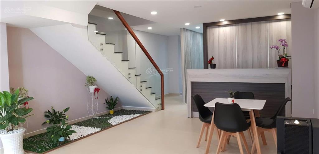Bán nhà mặt tiền tạ quang bửu  the pegasuite, 24 tỷ, 5m x 16.5m = 82.5m2, giá 24tỷ tl.