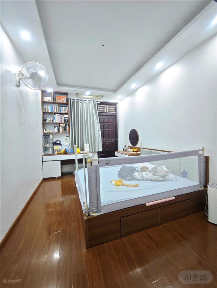 Chính chủ cho thuê nhà riêng 4 tầng 50m2 tại 190 đường hoàng mai