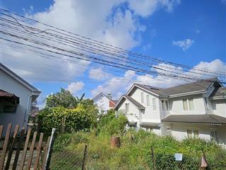 Cần bán đất trồng cây lâu năm nằm trong khu dân cư hiện hữu lâu năm