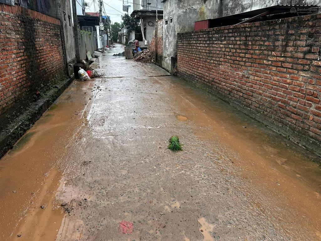 Bán đất 124m2 tại xã ngọc hoà, 6,6 tỷ vnd, mặt tiền 9m, ngõ 4,2m