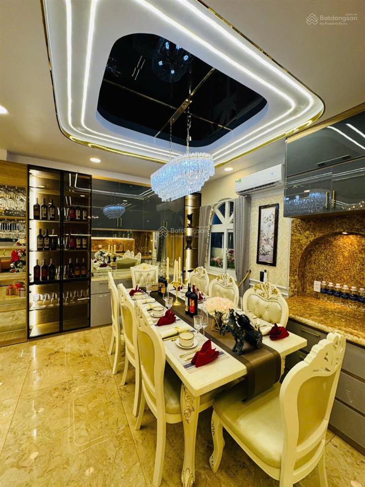 Siêu phẩm hxh 5m bành văn trân  cách mạng tháng tám, p7, tb, 74m2, nở hậu 6.35m, giá 11.9 tỷ tl