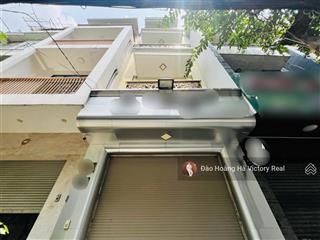 Chủ thiện chí bán gấp nhà 4 tầng mặt tiền kinh doanh bàu cát 1, 4 x 18.5m  74m2, chỉ 17.8 tỷ tl