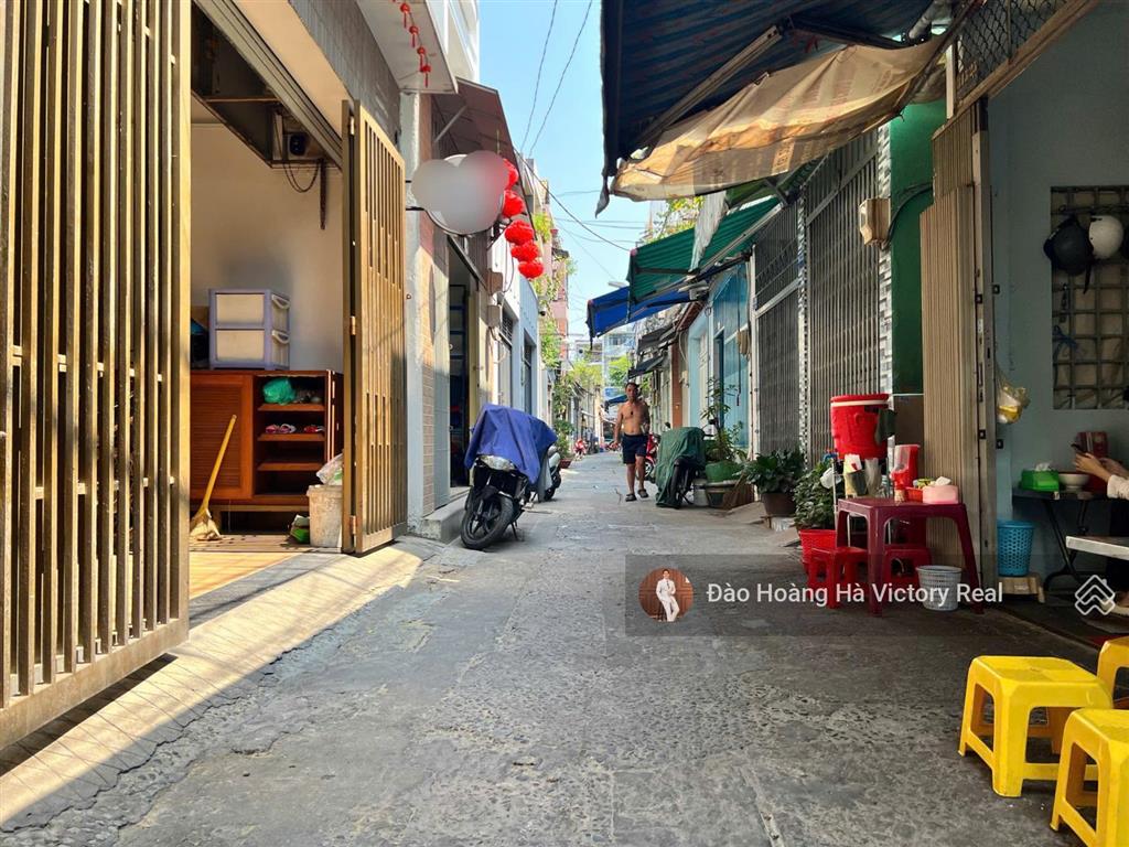 Nhà 4 tầng trường chinh ngay chợ hoàng hoa thám, p14, tb, 4.2 x 16m  67m2, hđt 18tr/th, giá 9.5 tỷ