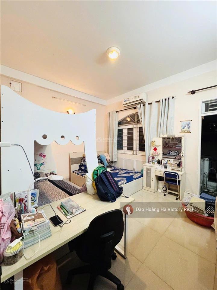 Bán nhà 4 tầng ngang 5m tại thành mỹ, p8, tân bình, giáp q10, dt 5 x 14m, 5pn,giá tốt 7.9 tỷ bl