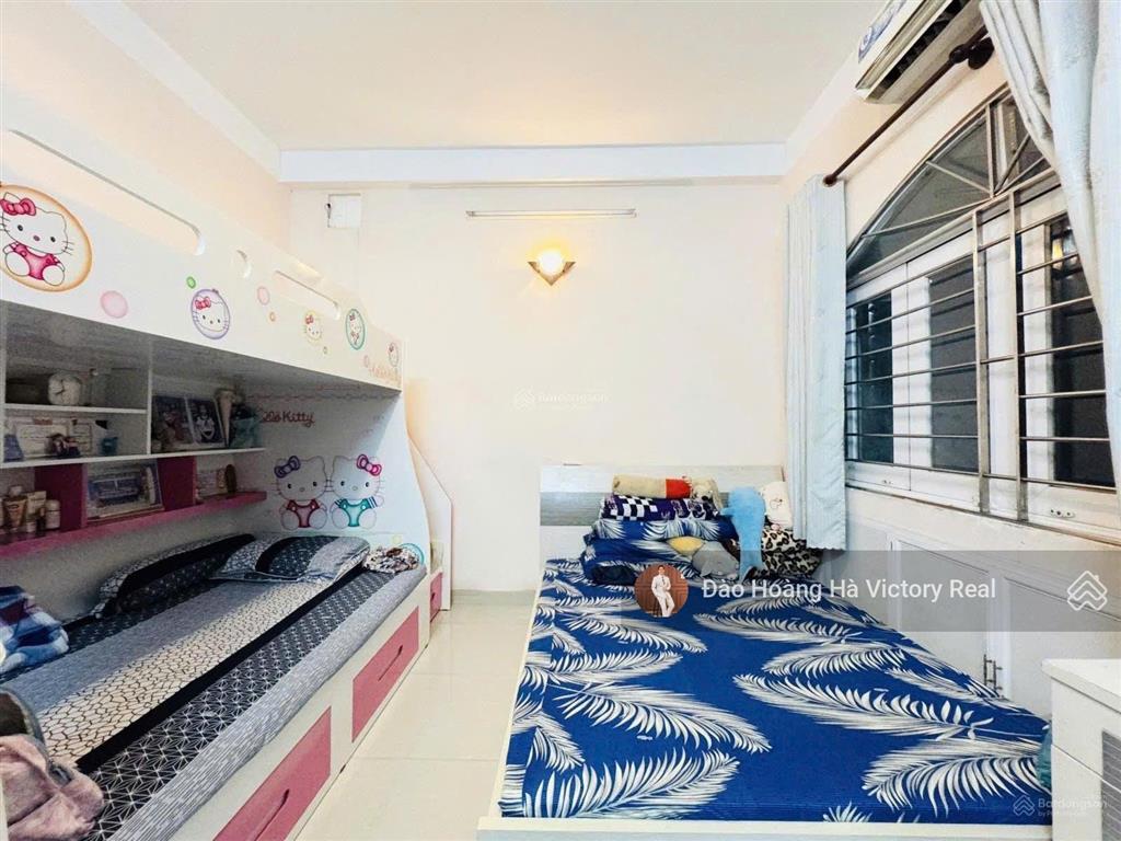 Bán nhà 4 tầng ngang 5m tại thành mỹ, p8, tân bình, giáp q10, dt 5 x 14m, 5pn,giá tốt 7.9 tỷ bl