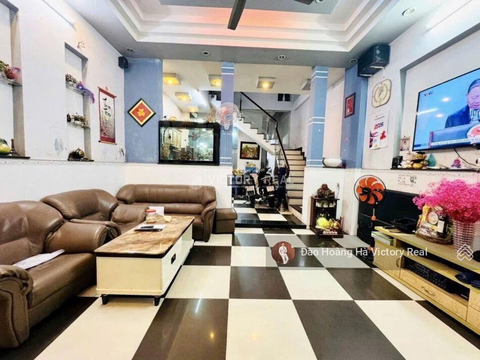 Bán nhà 4 tầng ngang 5m tại thành mỹ, p8, tân bình, giáp q10, dt 5 x 14m, 5pn,giá tốt 7.9 tỷ bl