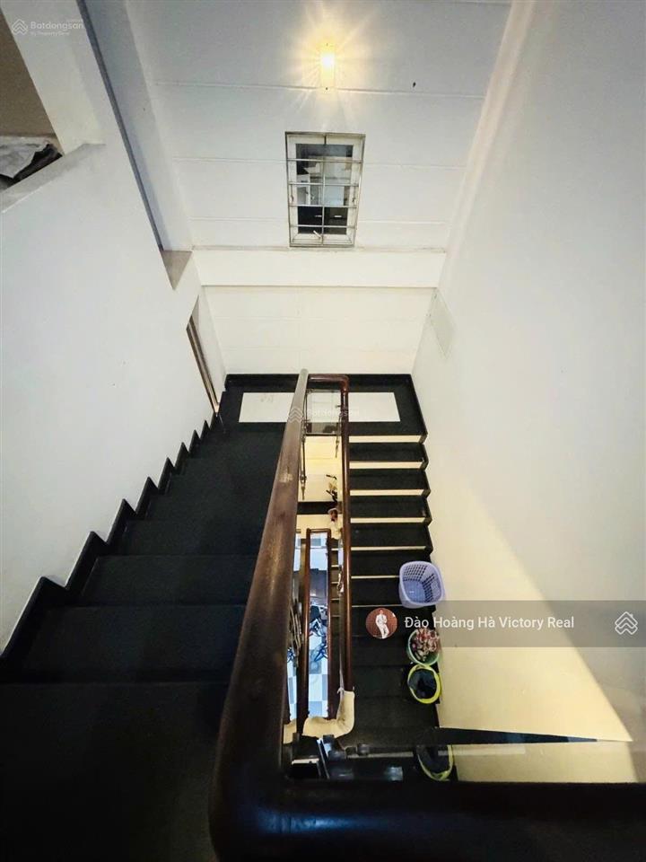 Bán nhà 4 tầng ngang 5m tại thành mỹ, p8, tân bình, giáp q10, dt 5 x 14m, 5pn,giá tốt 7.9 tỷ bl