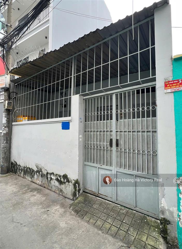 Chủ thiện chí bán nhà công nhận 70m2 [5.2 x 14m] tại văn chung, p13, tb, 8 phòng trọ, chỉ 7.6 tỷ tl