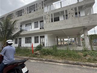 Đất hoà xuân đẹp đối diện trường cấp 1  2 đang xây dựng