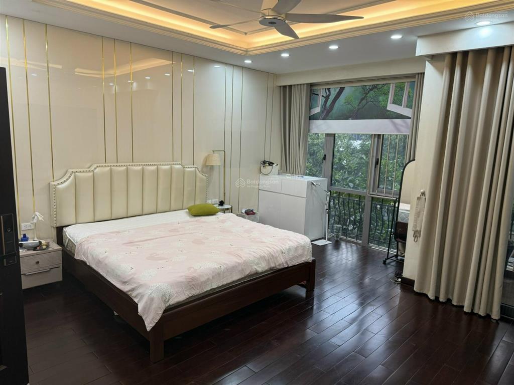 Cho thuê giá 50tr bt vinhomes riverside 0981 839 ***