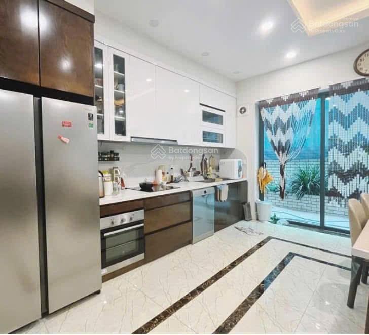 Cho thuê giá 37tr/1 tháng bt liền kề diện tích 90m2 vinhomes the hamony 0981 839 ***