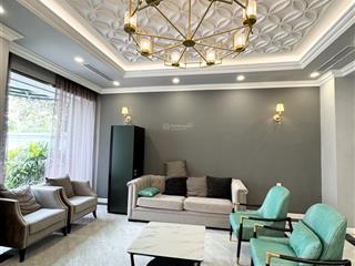 Cho thuê bt có thang máy giá thảo thuận vinhomes the hamony 0981 839 ***