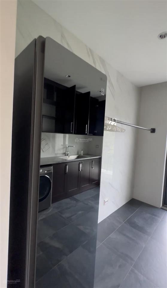Cho thuê bt mới 100% vinhomes riverside giá thuê 110tr/1 tháng  0981 839 ***