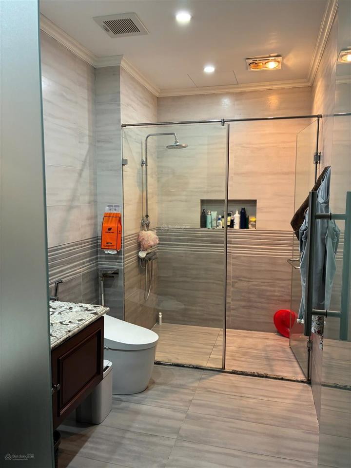 Cho thuê giá thuê thoả thuận
 biệt thự vinhomes  loại căn đơn lập
 diện tích 320m2, xâ