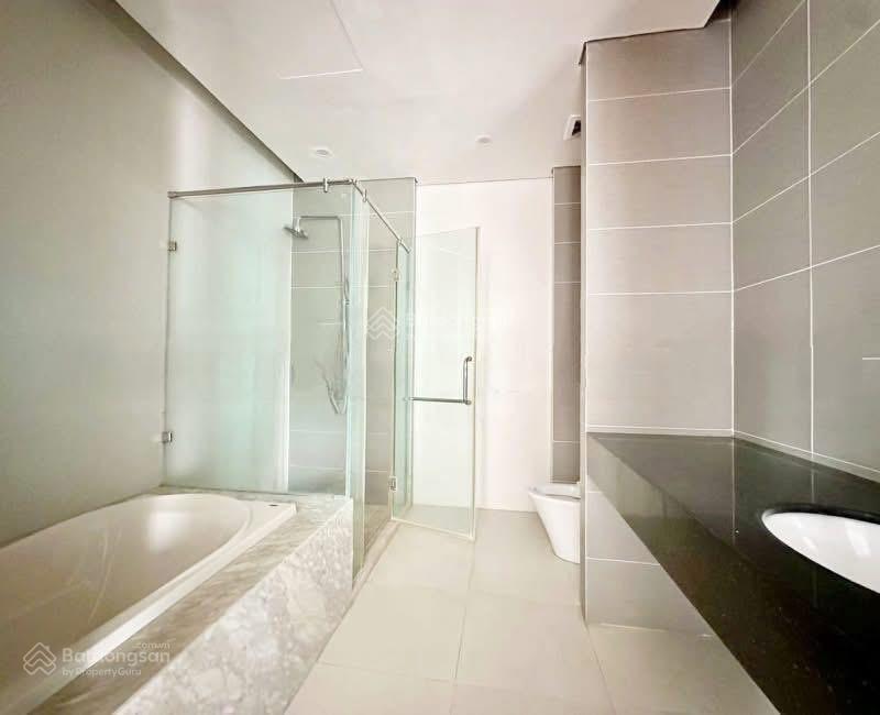 Cho thuê giá 37tr/1 tháng, song lập 285m2 bt vinhomes riverside 0981 839 ***