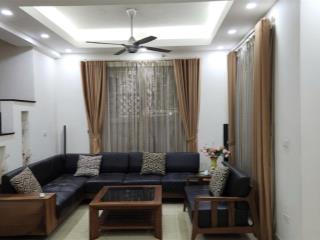 Cho thuê giá 35tr/1 tháng bt vinhomes riverside 0981 839 ***