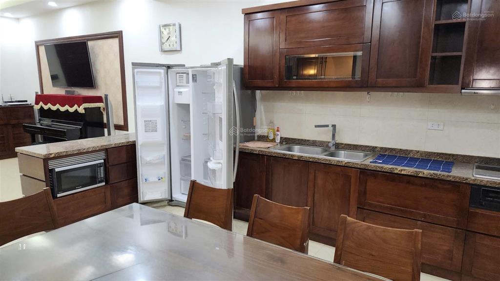 Cho thuê giá 35tr/1 tháng bt vinhomes riverside 0981 839 ***