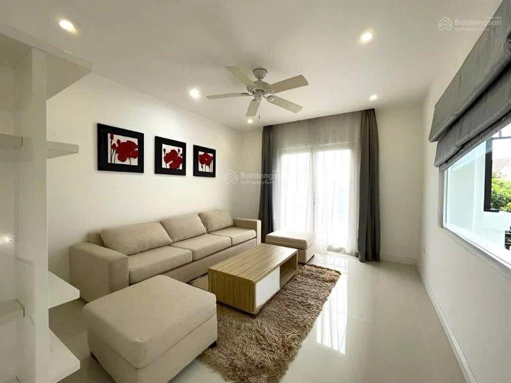 Cho thuê giá 55tr/1 tháng bt vinhomes riverside 0981 839 ***