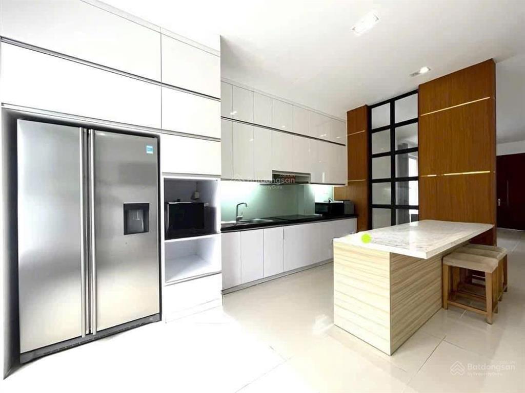 Cho thuê giá 55tr/1 tháng bt vinhomes riverside 0981 839 ***