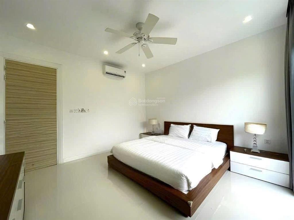 Cho thuê giá 55tr/1 tháng bt vinhomes riverside 0981 839 ***