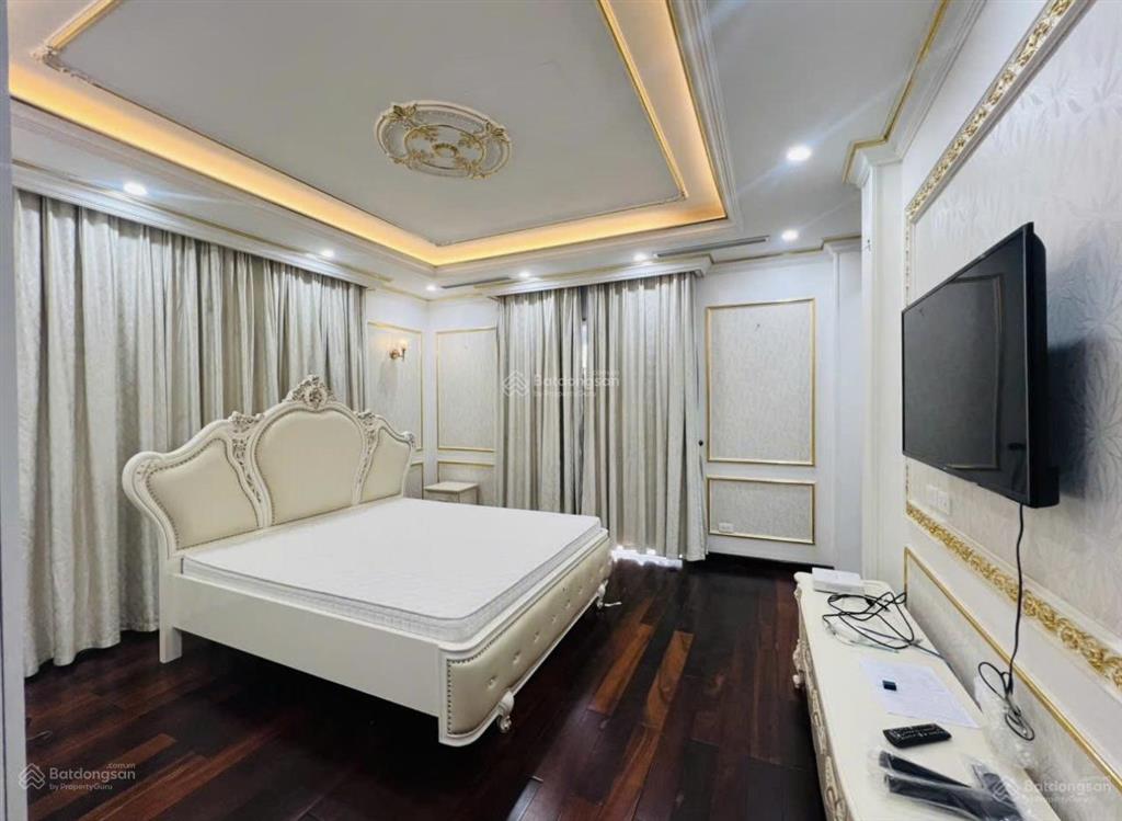 Cho thuê bt đơn lập 315m² vinhomes riverside  0981 839 ***