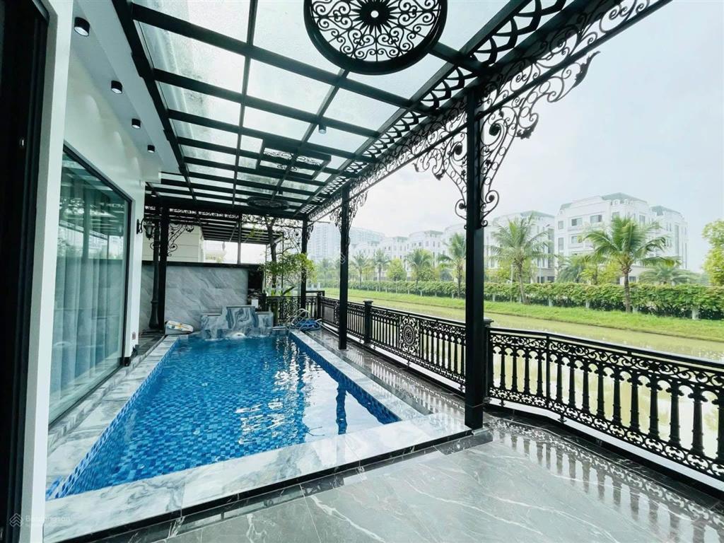 Cho thuê bt đơn lập 345m2, khu vinhomes riverside 0981 839 ***