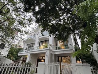 Cho thuê bt đơn lập 270m2 khu vinhomes riverside  0981 839 ***