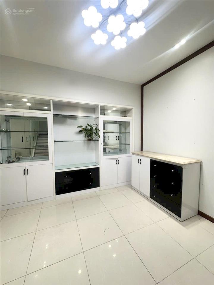 Cho thuê bt không nội thất diện tích 255m2 khu vinhomes riverside 0981 839 ***