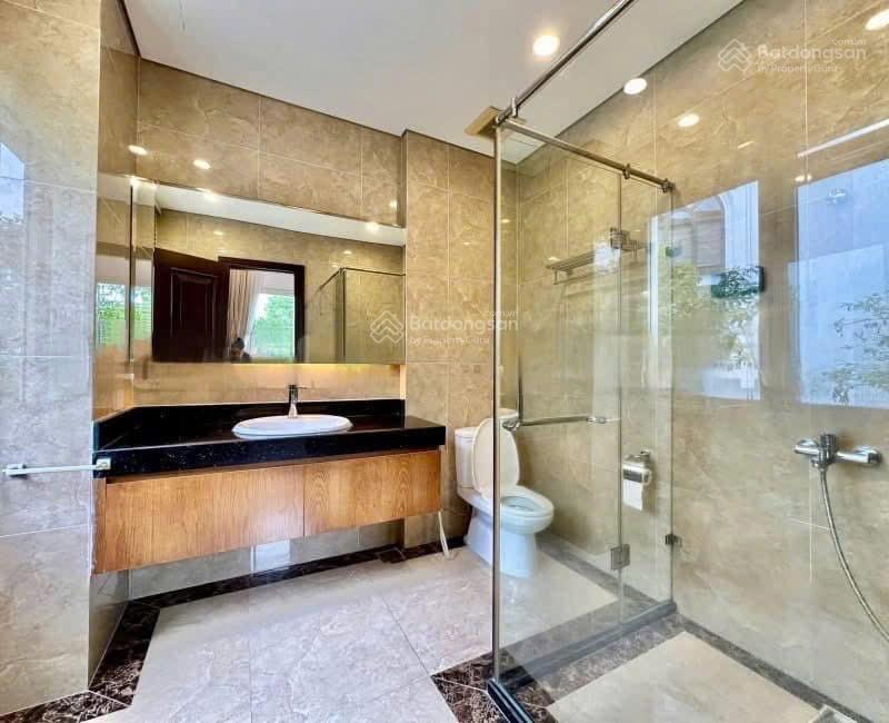 Cho thuê giá thoả thuận biệt thự vinhomes riverside. 0981 839 ***