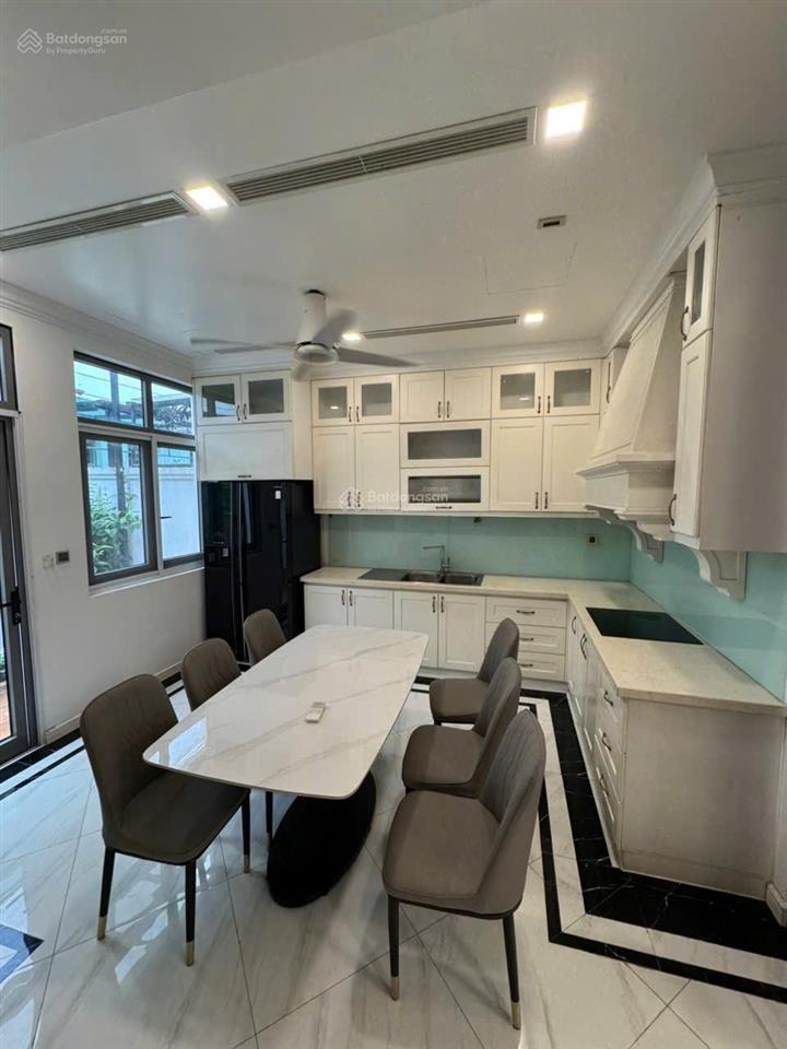 Cho thuê 33 tr/1 tháng, căn liền kề 3 phòng ngủ vinhomes the harmony.  0981 839 ***