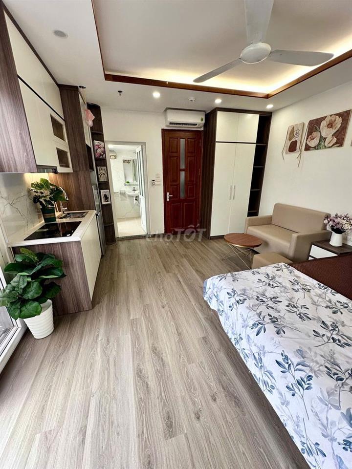 Thuê Phòng Mặt Đường Thuỵ Khuê, Hồ Tây, Full Đồ Ở Luôn, Tự Do Giờ Giấc