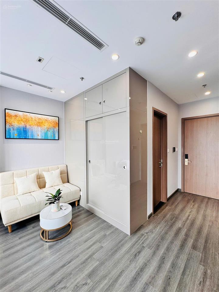 Bán nhanh căn studio khu cao cấp tonkin 2,4 tỷ, full nt cđt, tầng trung, view thoáng đẹp, hướng mát