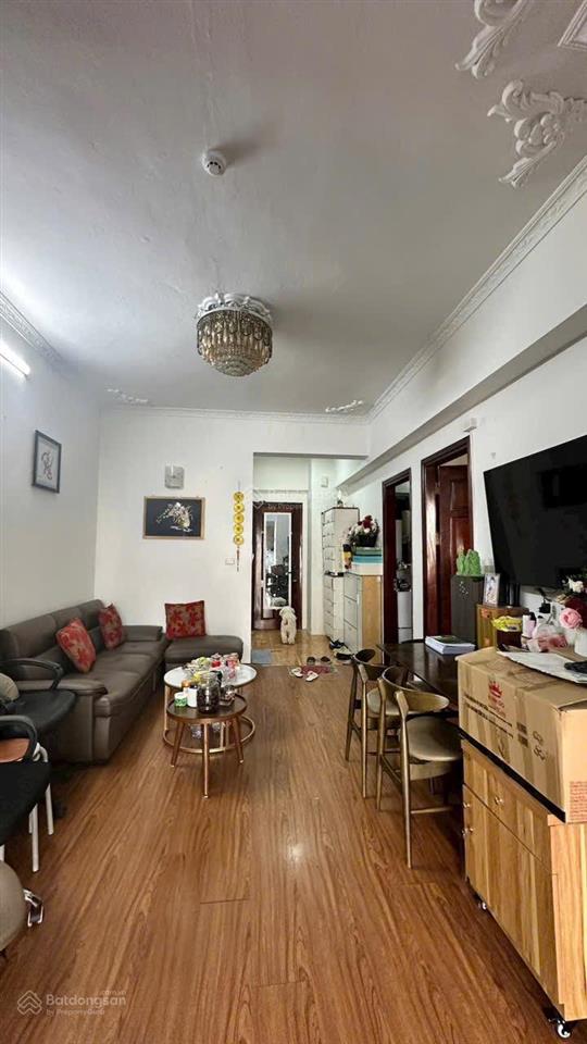 Chính chủ bán mặt phố đê la thành  nhà cấp 4  27m  sau qh 3 thoáng  giá đẹp đầu tư  0852 349 ***