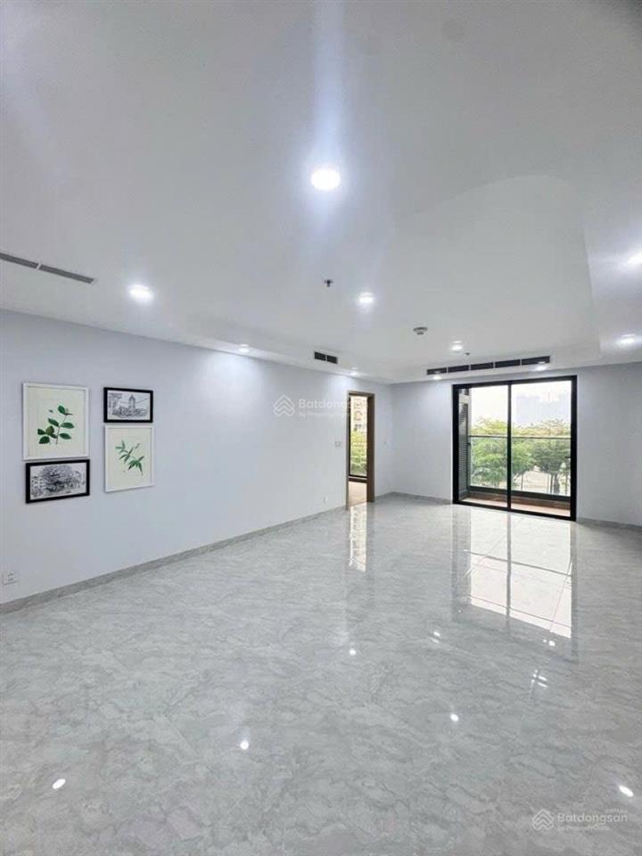 Rẻ nhất tây hồ  bán chcc skyline west lake tây hồ  lô góc  92mx2pn2vs  9.79 tỷ  0852 349 ***
