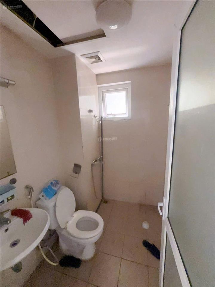 Quá hiếm  căn góc  ct2c  34 hoàng cầu  70m2pn2vs2logia  tầng trung view hồ  0852 349 ***