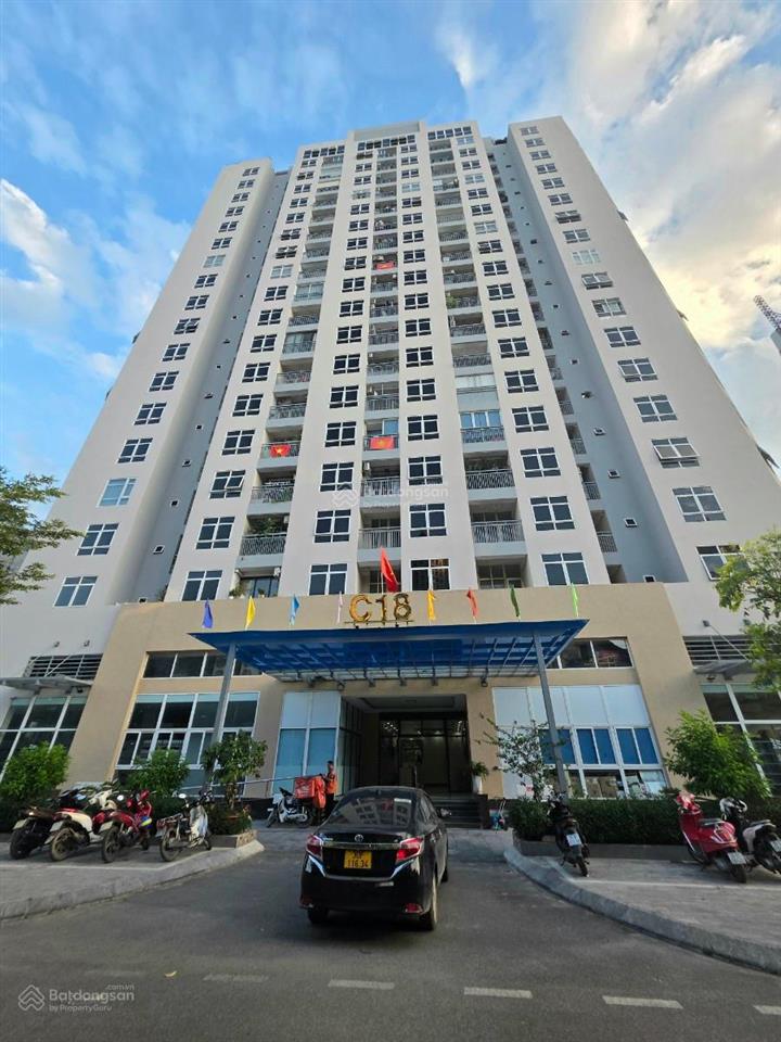 Cho thuê chcc c18  655 lạc long quân  3pn2vs  21tr/tháng  full đồ nội thất tiền tỷ 0852 349 ***