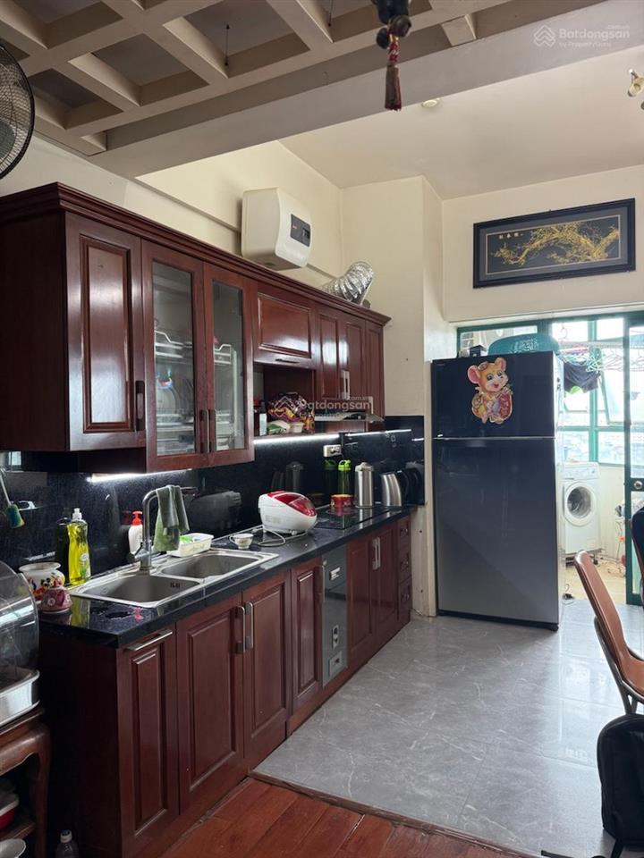 Bán chcc 671 hoàng hoa thám  75m², 2pn 2vs  tầng trung chỉ 7.5 tỷ có slot ô tô  0852 349 ***