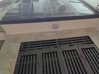 Chủ ngộp bank bán nhà dương khuê  cầu giấy | 30m x 6 tầng  gần oto  ngõ 3 gác  0852 349 ***