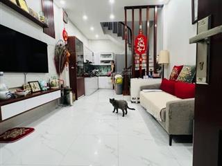 7.69tỷ nhà dân xây xuân đỉnh hiếm trong tầm giá  40mx5tầng  cách oto 10m  ngõ 3 gác  0852 349 ***