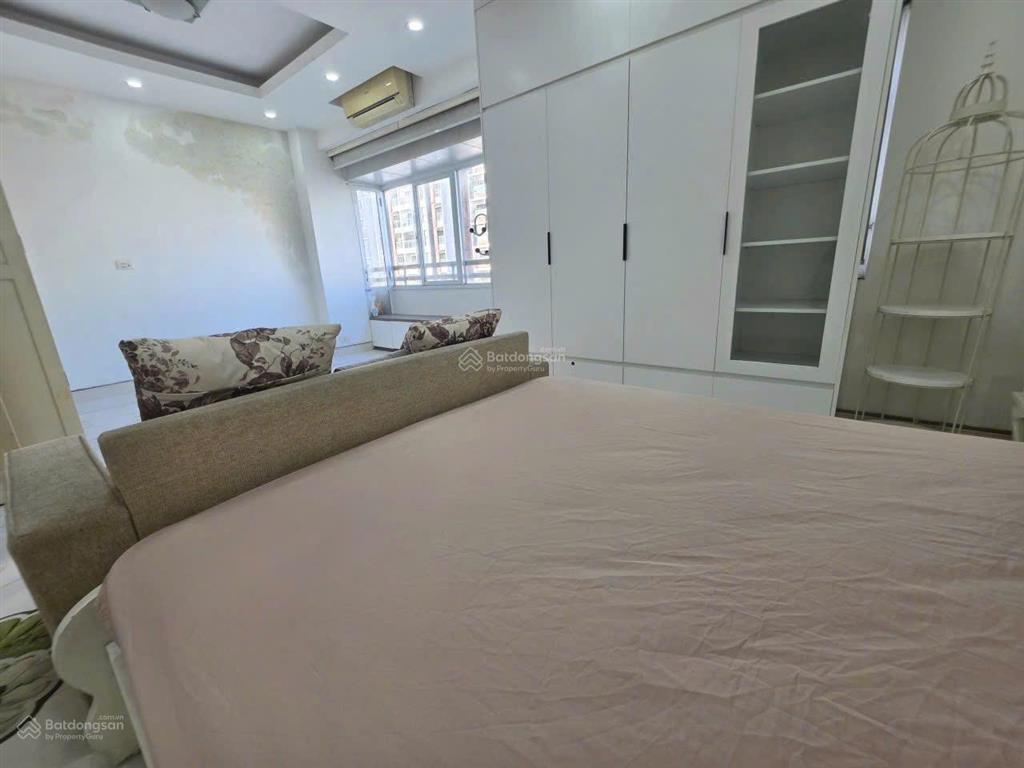 Cho thuê căn hộ hacinco  3.7 hoàng đạo thúy (sau toà central point) 90m 13 triệu/tháng 0852 349 ***