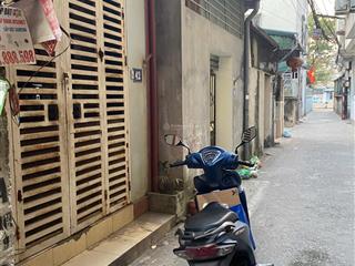 Bán nhà riêng 40m2 chính chủ tại bồ đề long biên hà nội