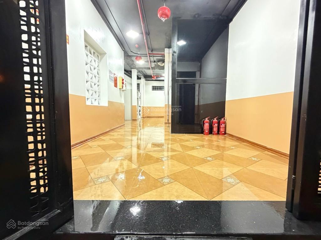 Tòa căn hộ thang máy  6 tầng  dòng tiền ổn định  full nội thất